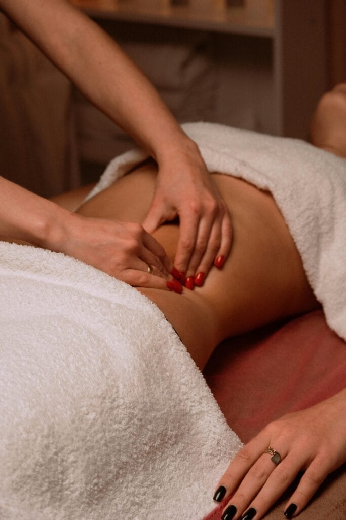 Massage Ventre YnnaF
